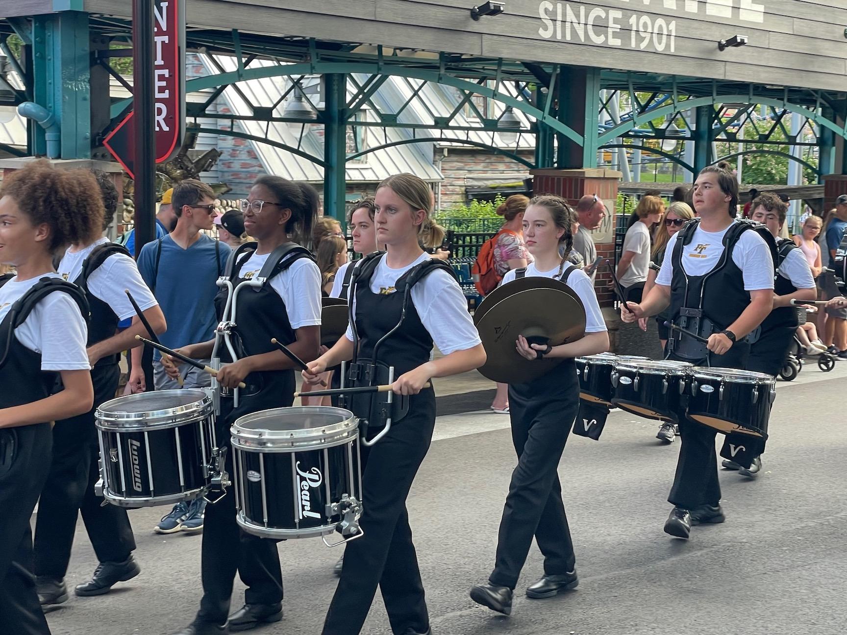 Marching band performs at Kennywood
